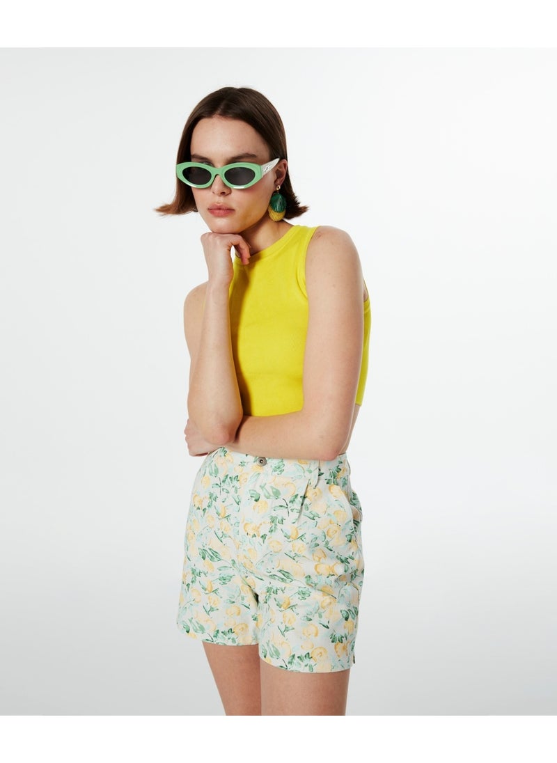 Twist Non Denim Patterned Shorts  - Image 4