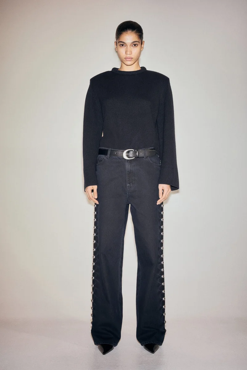 اتش اند ام كنزة من الصوف