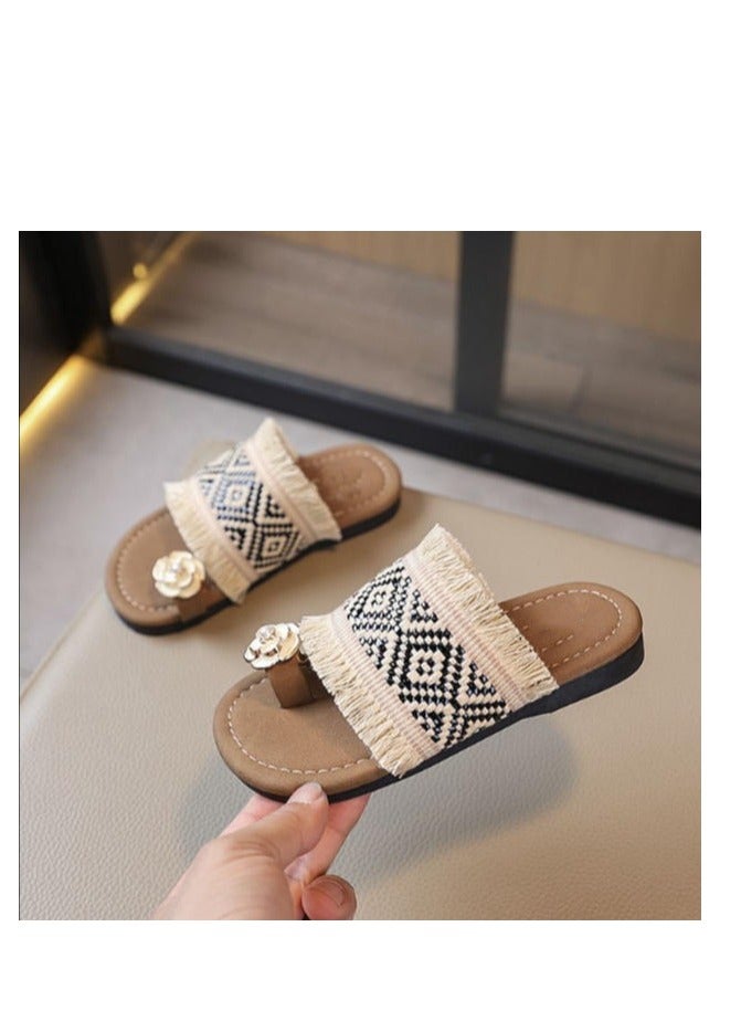 Children's Outdoor Non Slip Sandals - Image 1