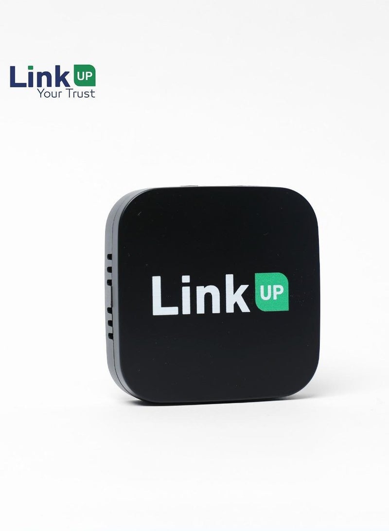 LINKUP CarPlay RAM 4GB transforms your car screen into an Android 13 system, supporting YouTube, Netflix, and Google Maps. It's compatible with wireless, Bluetooth, and wired systems. - Image 1