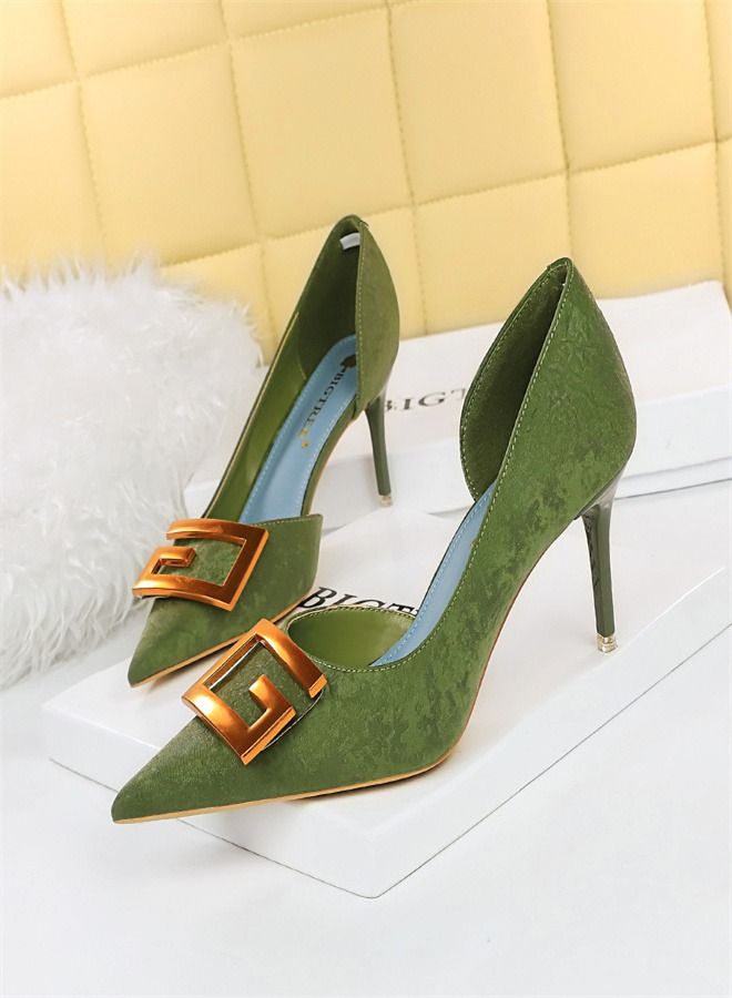 BIGTREE Pointed Side Cut-Out Square Button High Heels 7CM Green