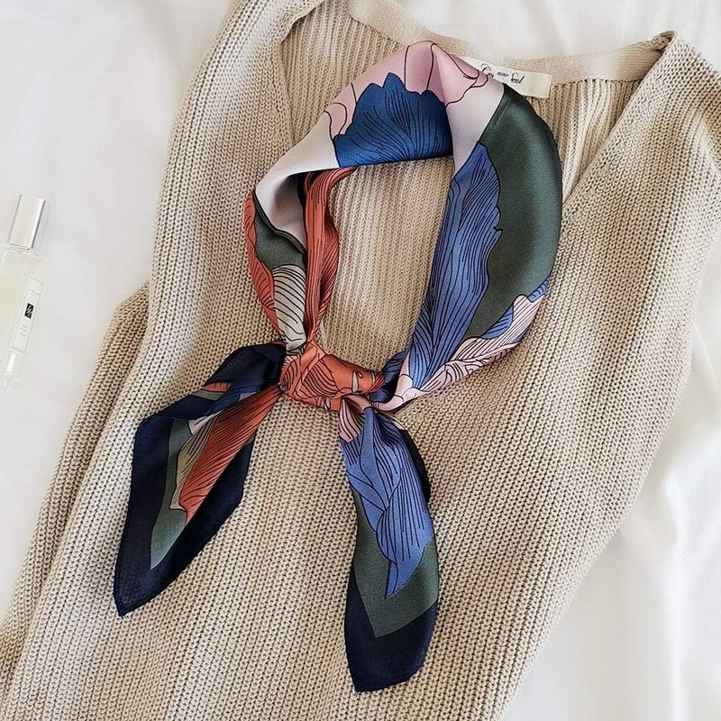 FONYVE Silk Feeling Scarf Medium Square Satin Head Scarf for Women 27.5 × 27.5 inches - Image 3