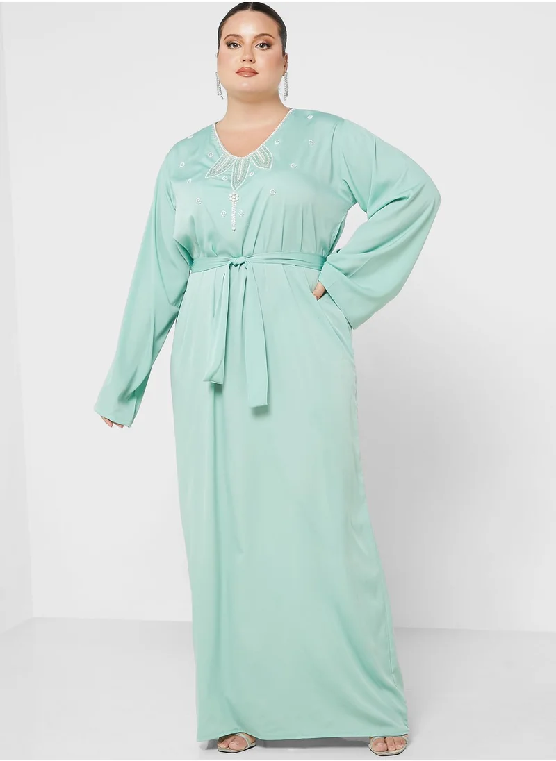 Hayas Closet Curve Embellished Belted Jalabiya