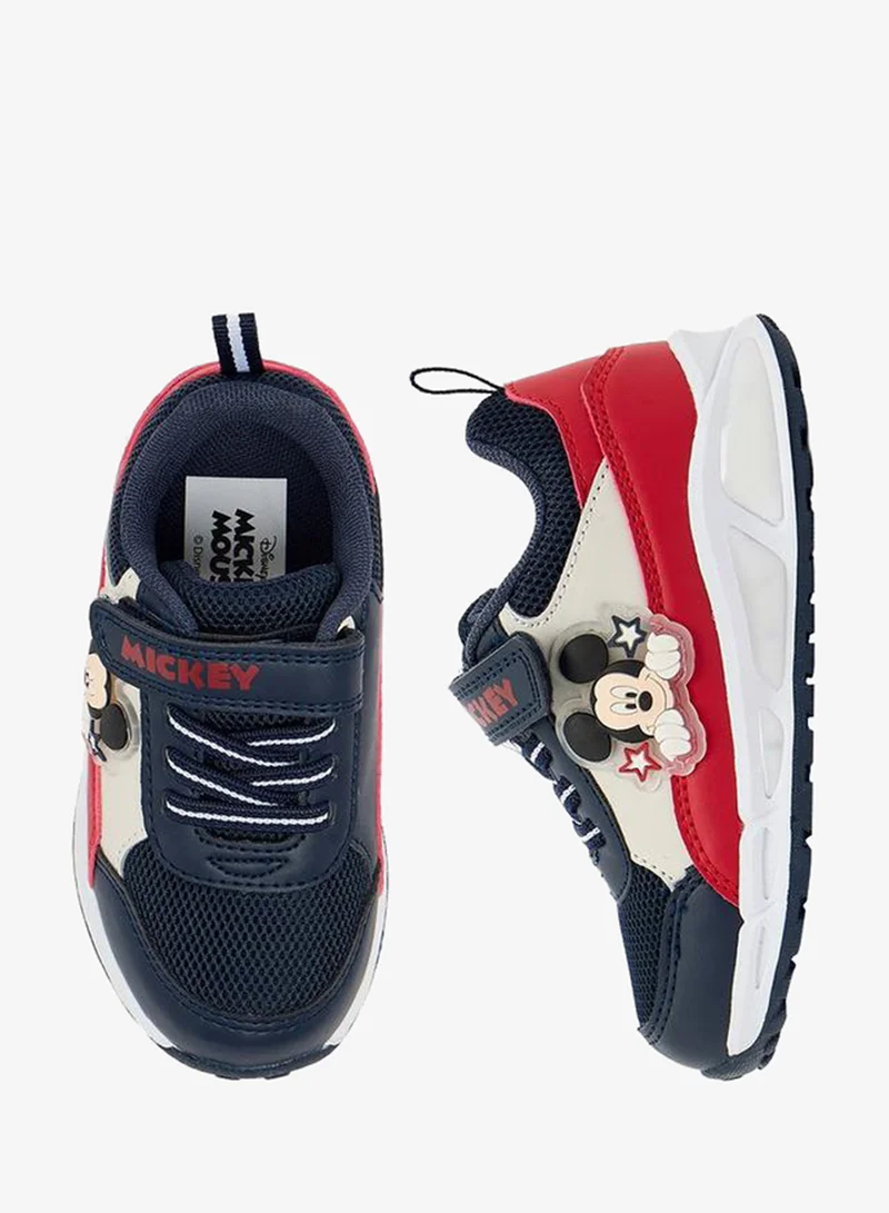 ديزني Boys Mickey Mouse Applique Light-Up Ankle School Sneakers