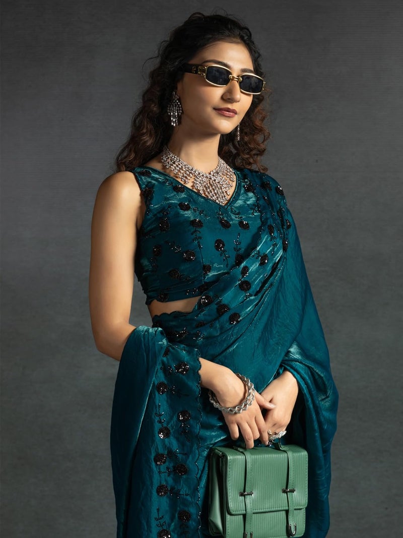 saree mall ساري مول للنساء - ساتان حرير ب sequins باللون الأزرق الفيروزي مع قطعة بلوزة غير مخيطة (MORPNKH1099C_MK) - Image 5