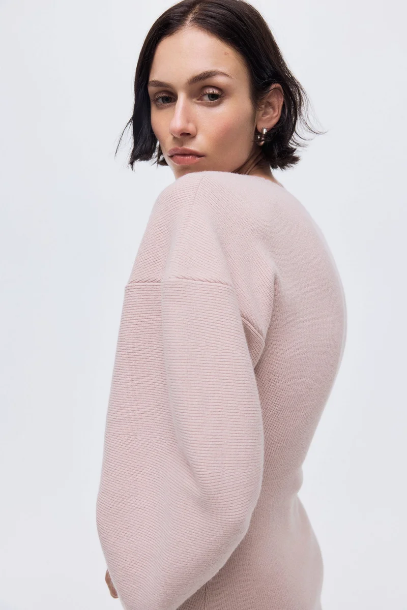 اتش اند ام فستان مرن من مزيج الفيسكوز