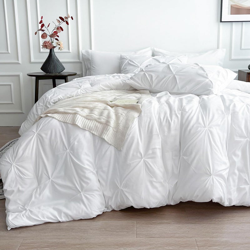 Maple&Stone MapleStone White Queen Comforter Set 7 Pieces Bed in a Bag Queen Pintuck Bedding Sets with Comforter Sheets Pillowcases  Shams  White 