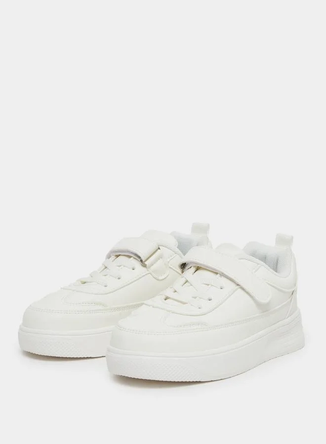 ستايلي Styli Unisex White Textured Sneakers with Hook and Lace