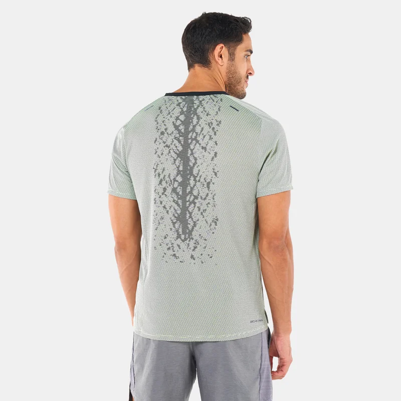 نايكي تيشيرت رجالي دراي فيت ادفانسد رن ديفيجن تكنيت