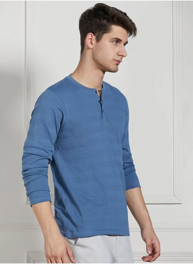 دينيس لينغو Regular Fit Mid Blue Cotton Henley Neck T-Shirt