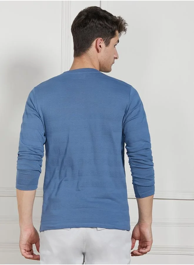 دينيس لينغو Regular Fit Mid Blue Cotton Henley Neck T-Shirt