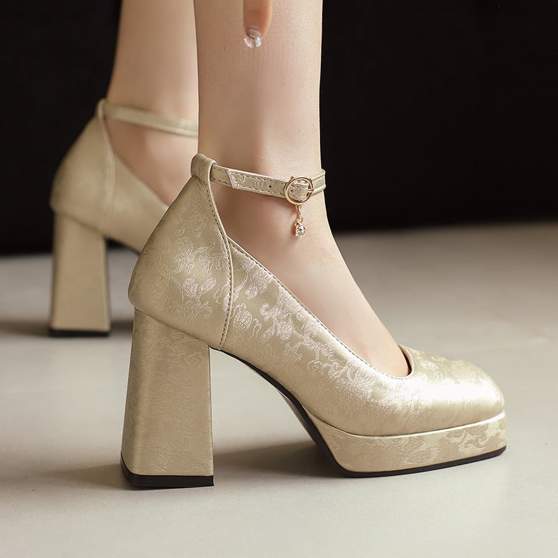 2024 Spring Fashion Square Head Women'S Shoes 33-50 Ankle Buckle Thick High Heel Shoes - Image 2