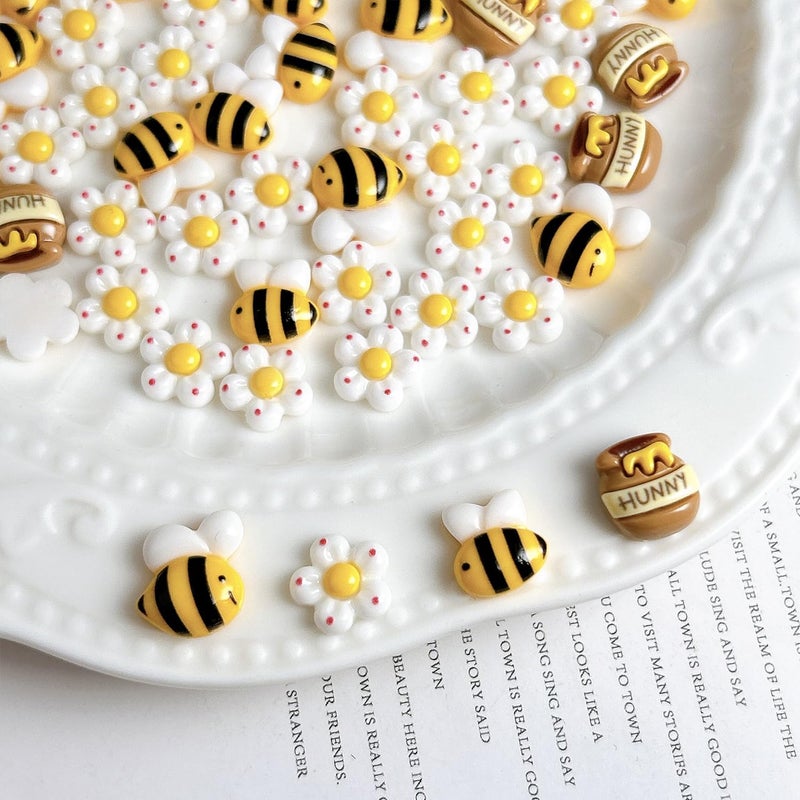 Vopintpy 20 Pcs Cartoon Bee Nail Charms for Nail Art Cute Flower Nail Charms Resin Design Nail Decorations Nail Art Charms Nail Supplies for Women Acrylic Nails - Image 3