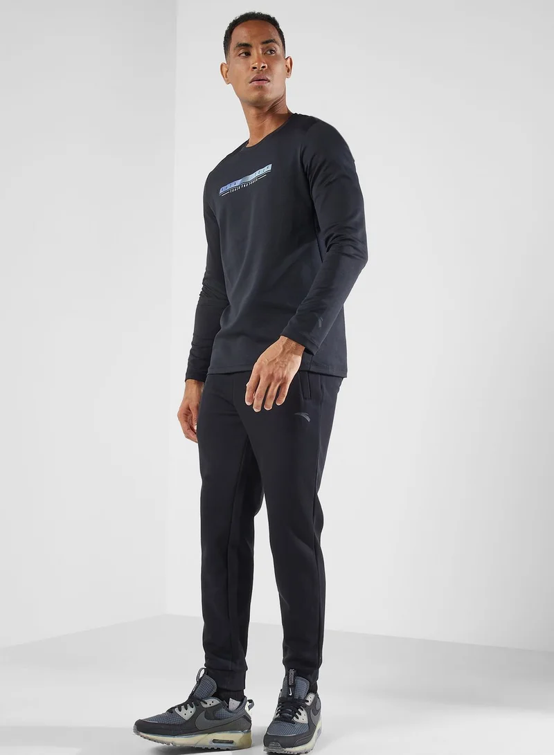 ANTA Cuffed Sweatpants