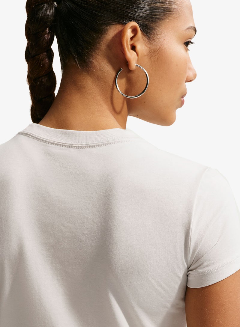 Nike Nsw Chill Knitted Mid Cropped Verbiage T-Shirt - Image 4