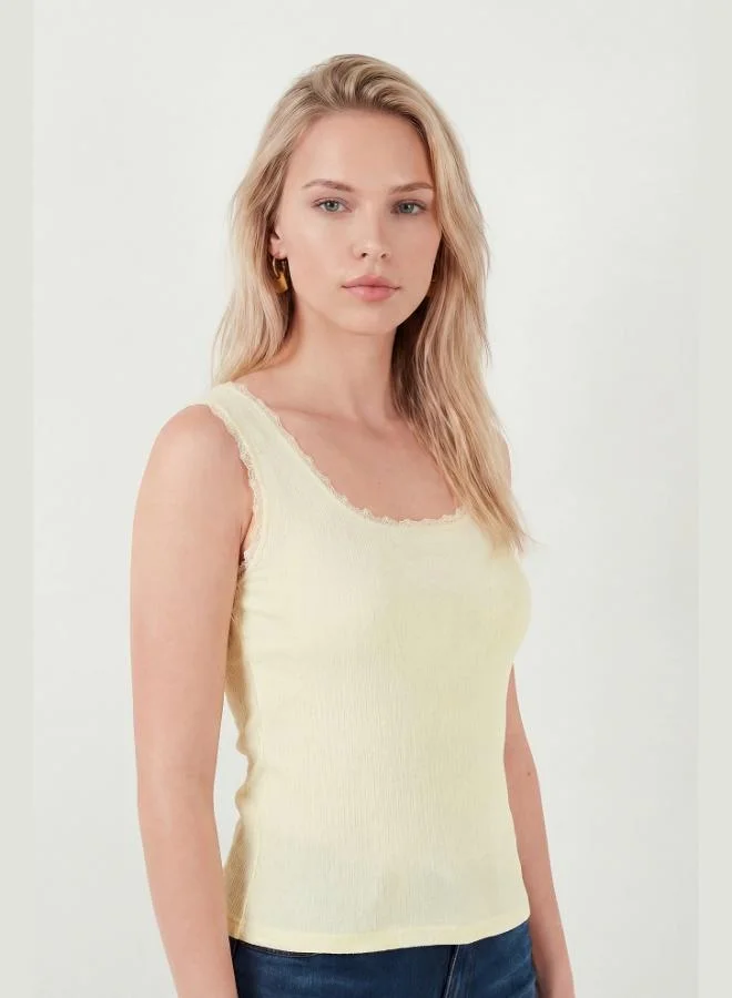 ليلا Lela Slim Fit Thick Strap Lace Square Neck Crinkle Tank Top Women's Tank Top 5864979