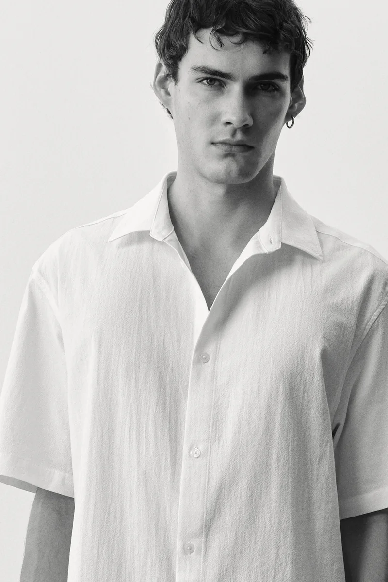 H&M Regular Fit Textured shirt