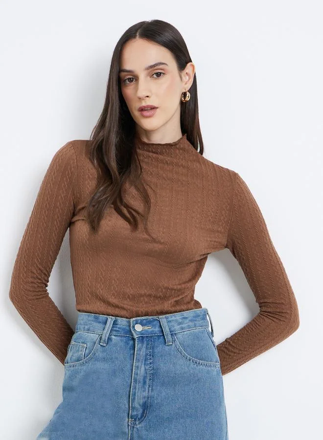 Styli Styli Brown Mock Neck Textured Knit Fitted Top
