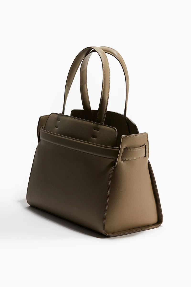 اتش اند ام حقيبة واسعة بإبزيم