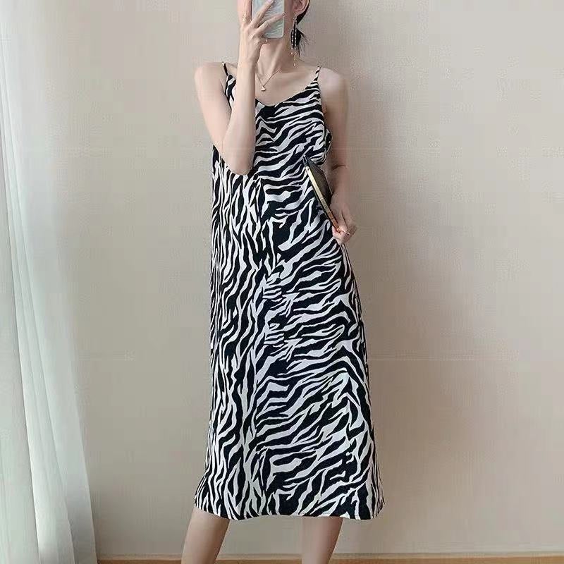 2023 Summer V-Neck Midi Slip Dress for Women Brown  - Image 4