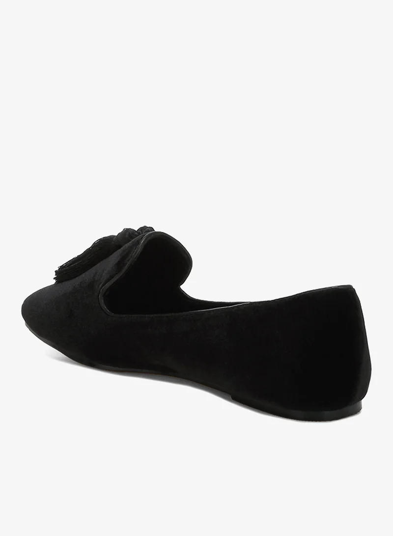 London Rag Black Iconic Tassel Detail Velvet Loafers in Black for Women | Best Price UAE