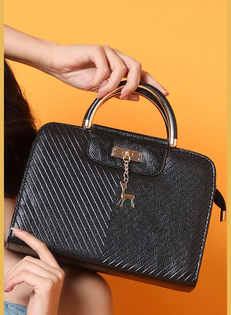 Haute Sauce Textured Hand Bag with Zip Lock