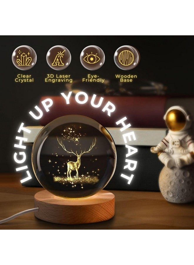 One94Store مصباح كرة كريستال منقوش ثلاثي الأبعاد على شكل غزال من One94Store | ضوء ليلي LED USB مع قاعدة خشبية | مصباح طاولة كريستالي إبداعي بقطر 6 سم لغرفة النوم، المنزل، ديكور المكتب والهدايا (أبيض دافئ) - Image 5