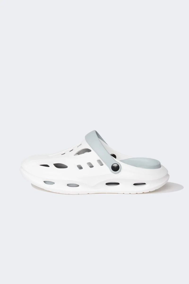 ديفاكتو Man Flat Sole Sandals