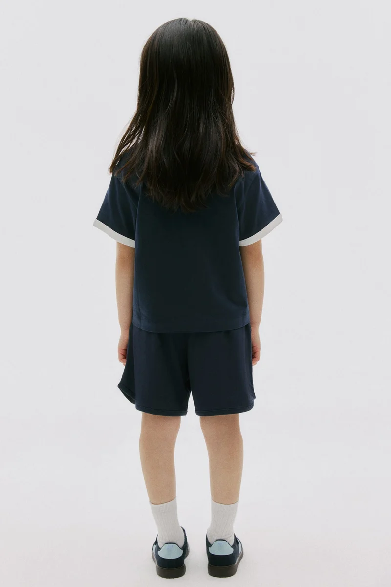 اتش اند ام تي-شيرت من قماش كولماكس®