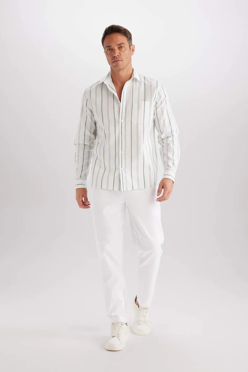 ديفاكتو Regular Fit Polo Neck Striped Shirt