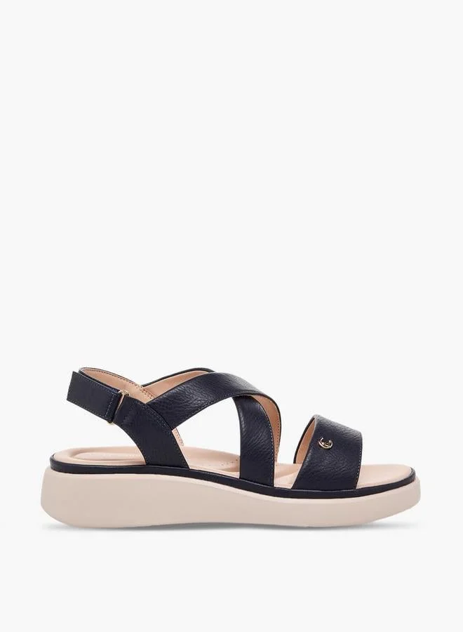 لو كونفورت Women Textured Cross Strap Sandals