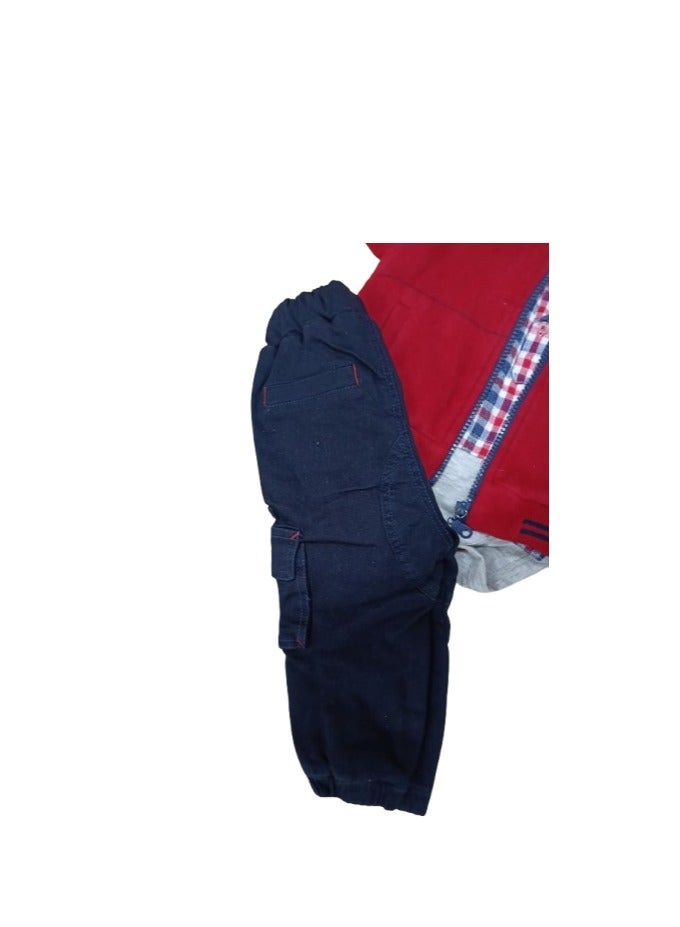 طقم ملابس خروج قطن فاخر مكون من 3 قطع، جاكيت بغطاء للرأس وأكمام طويلة وتيشرت بأكمام طويلة وكباسين وبنطلون مبطن  للأولاد - متعدد الالوان - 9 شهور - Image 3