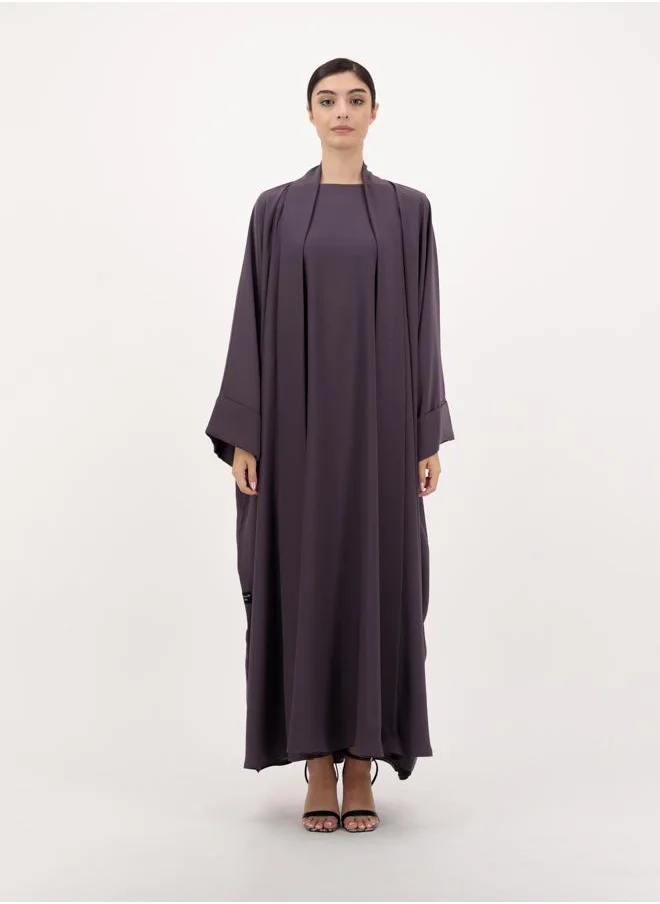 Meem by Mariyah Front open abaya with inner