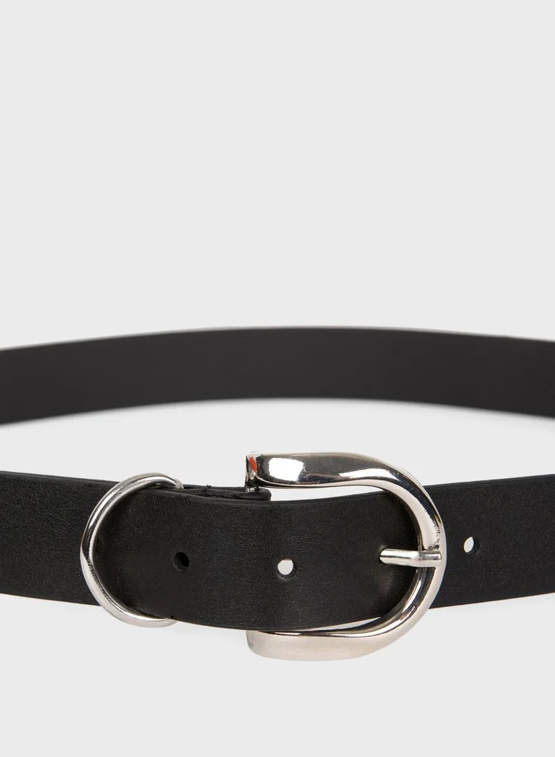 DeFacto Buckle Allocated Hole Belt