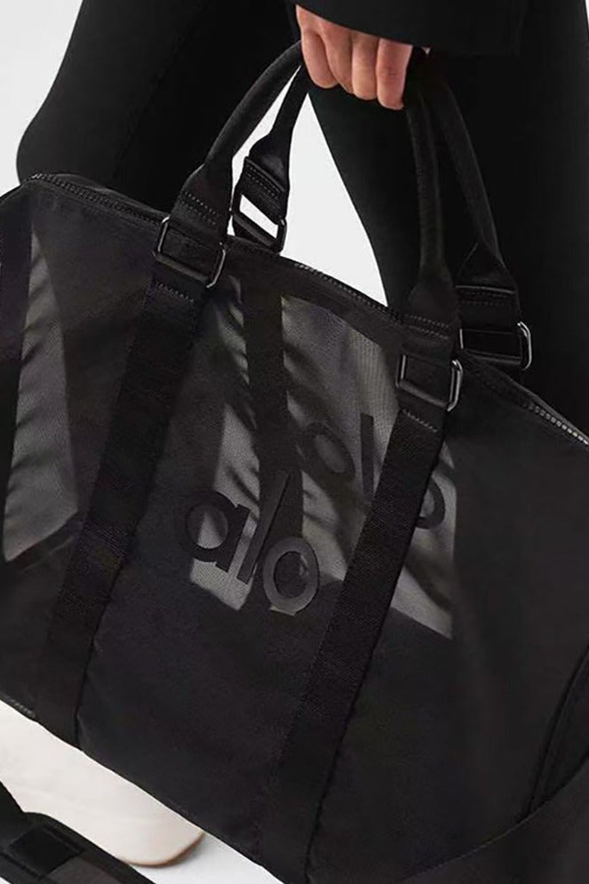 alo Alo Yoga Transparent Travel tote - Black Large Size  - Image 5