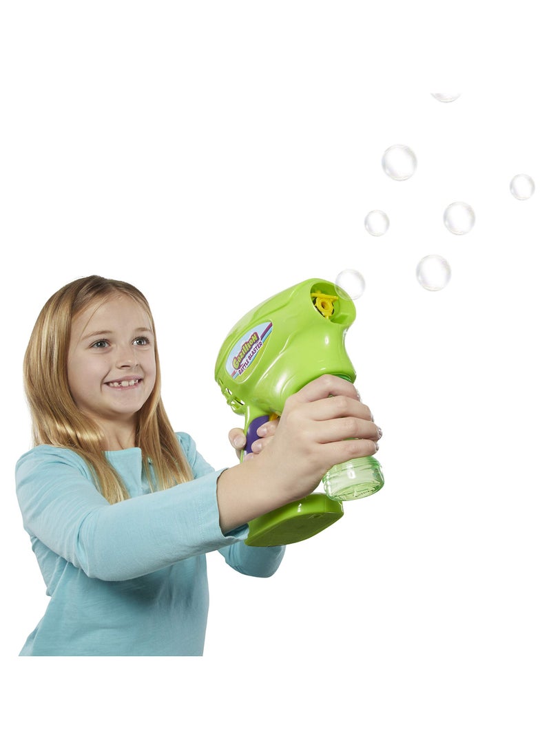 Gazillion Bubbles Battle Blaster with 4-Ounces Bubble Solution, Battery Operated | Toy Bubbles | Outdoor Play | Party Favors for Kids | Bubble Blower | Gift for Kids and Adults - Image 2