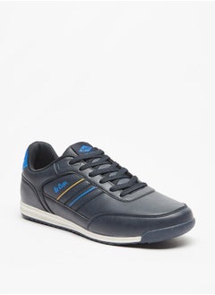 Lee Cooper حذاء رياضي رجالي مزين بشعار مع رباط للإغلاق  - Image 1