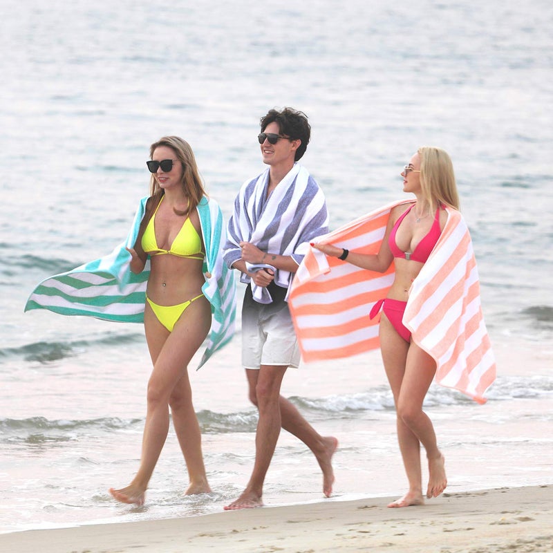 HENBAY Cotton Oversized Beach Towel - Large 70 x 35 Inch Pool Towel, Green Striped Quick Dry Swimming Cabana Towel - Image 3