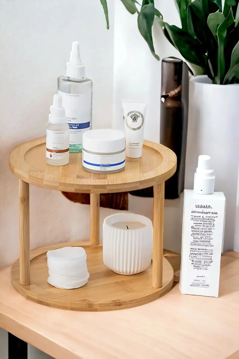 Mottogo Bamboo 2-Tier Rotating Stand | presentation