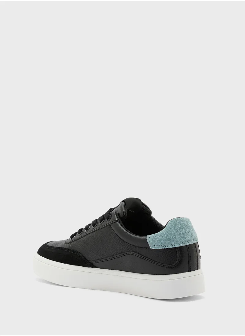 Calvin Klein Jeans Logo Low Top Sneakers