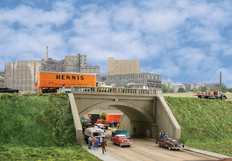 Walthers Cornerstone HO Scale Street System Arched Road Bridge Kit - Image 2
