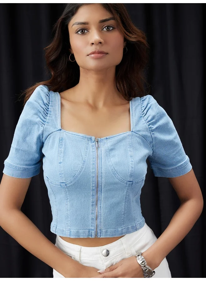 جلو باص بلوزة نسائية دنيم مربعة الرقبة بأكمام منتفخة