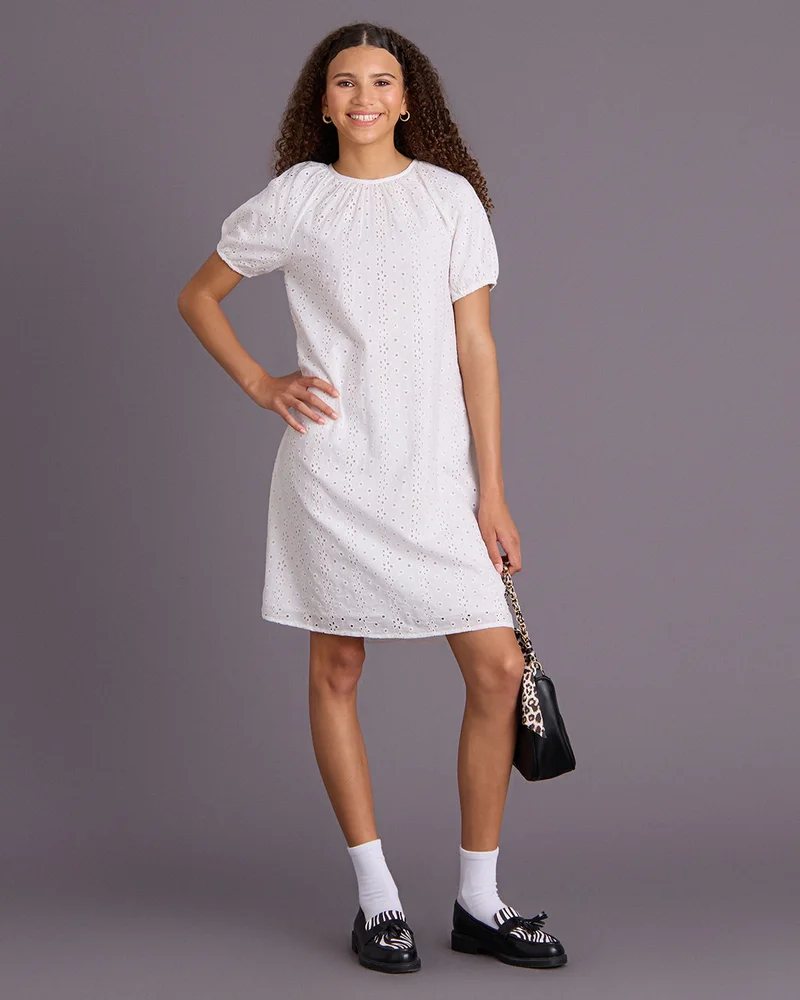 ردتاغ Senior Girls White Puff Sleeve Dress