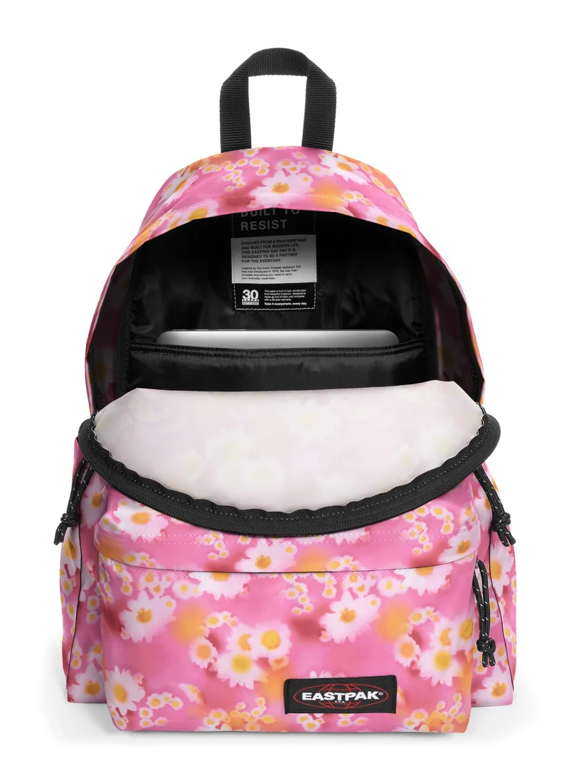 ايستباك Day Pak'R Medium Backpack - Soft Pink