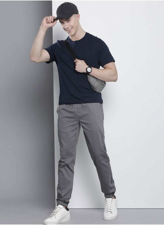 The Indian Garage Co Men Slim Fit Solid Mid-Rise Stretchable Chino Joggers  - Image 4