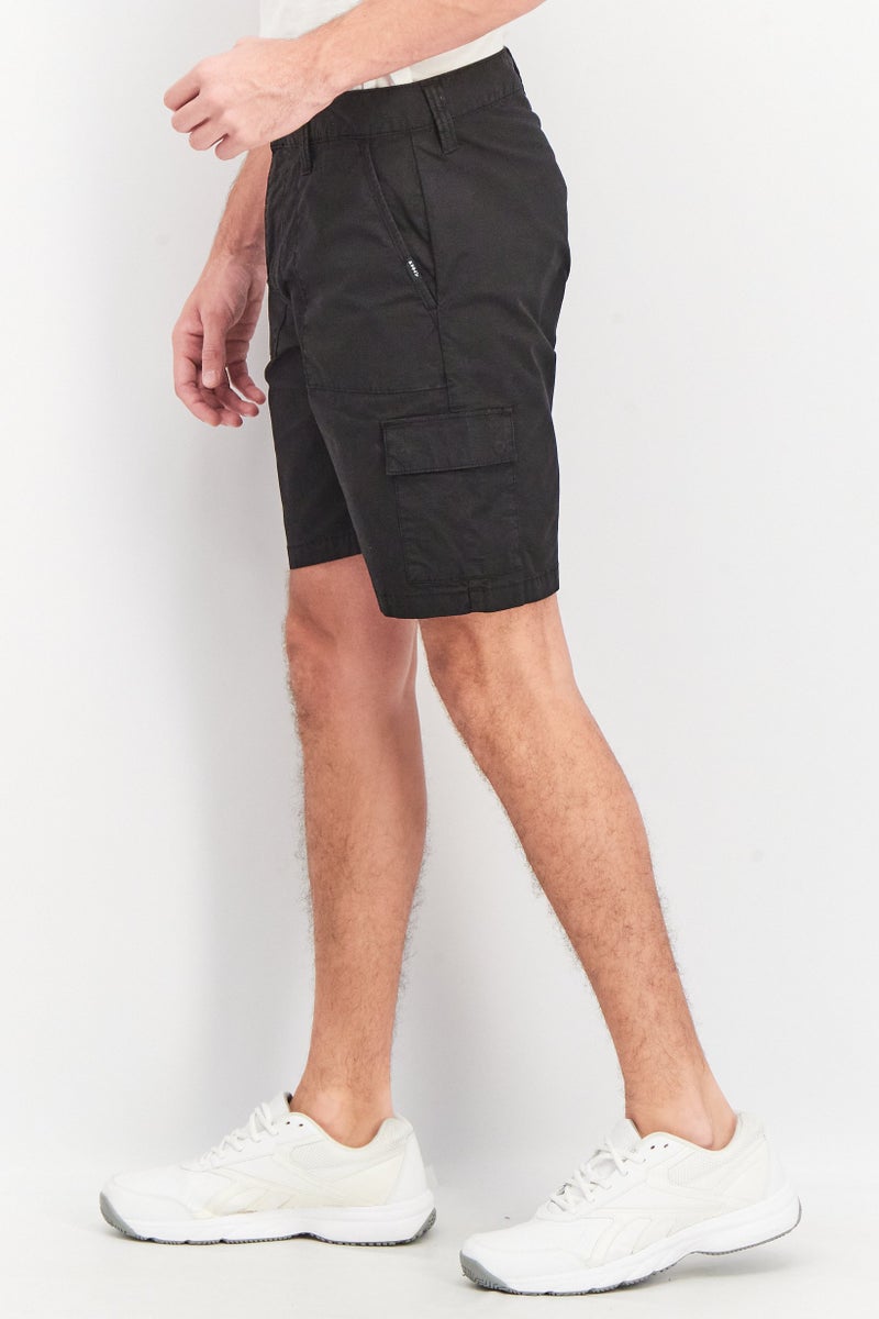 Edwin Men Regular Fit Solid Cargo Shorts, Black - Image 3