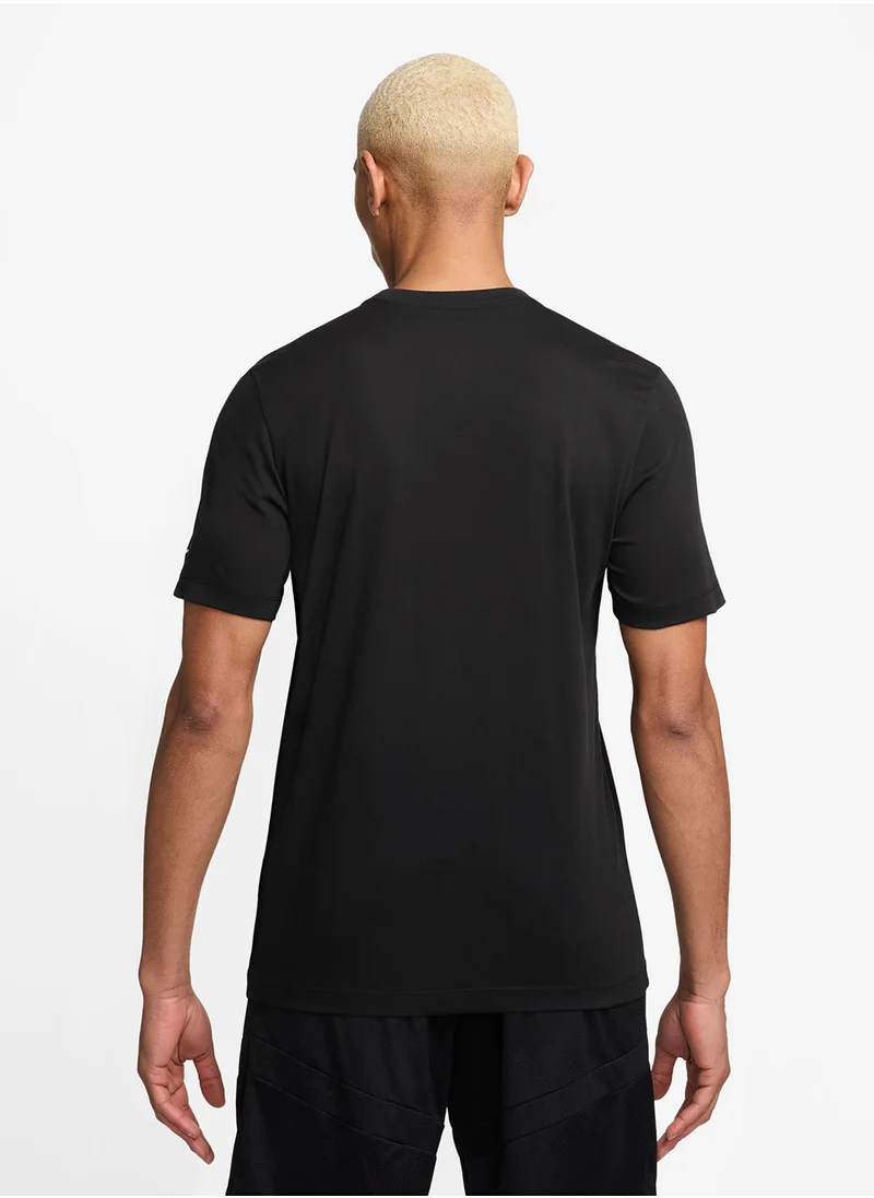 نايكي Dri-Fit Essential T-Shirt