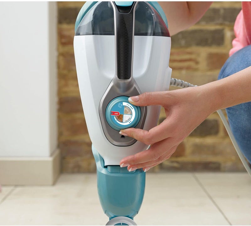 بلاك اند ديكر BLACK+DECKER ممسحة بخار 2 في 1 مع رأس دلتا، قفاز بخار مع بخار شديد السخونة واختيار تلقائي و15 ملحقًا، 1600 واط، 120 درجة مئوية، 500 مل، أبيض/أكوا - Bhsm1610Dsm-Gb، ضمان لمدة عامين - Image 2