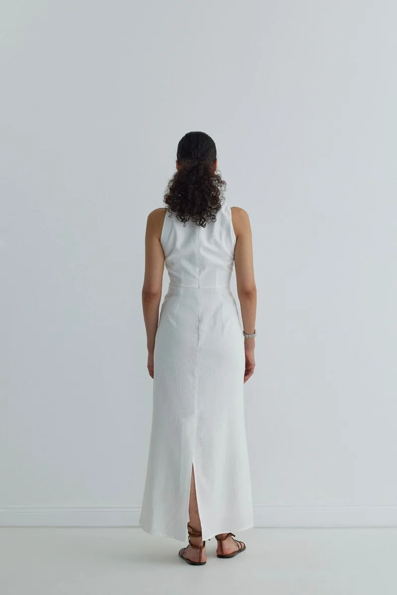 سود كوليكشن White Breeze Knotted Shoulder Dress