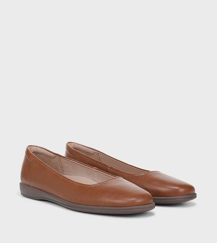 Naturalizer  Footwear for Women | Best Price UAE